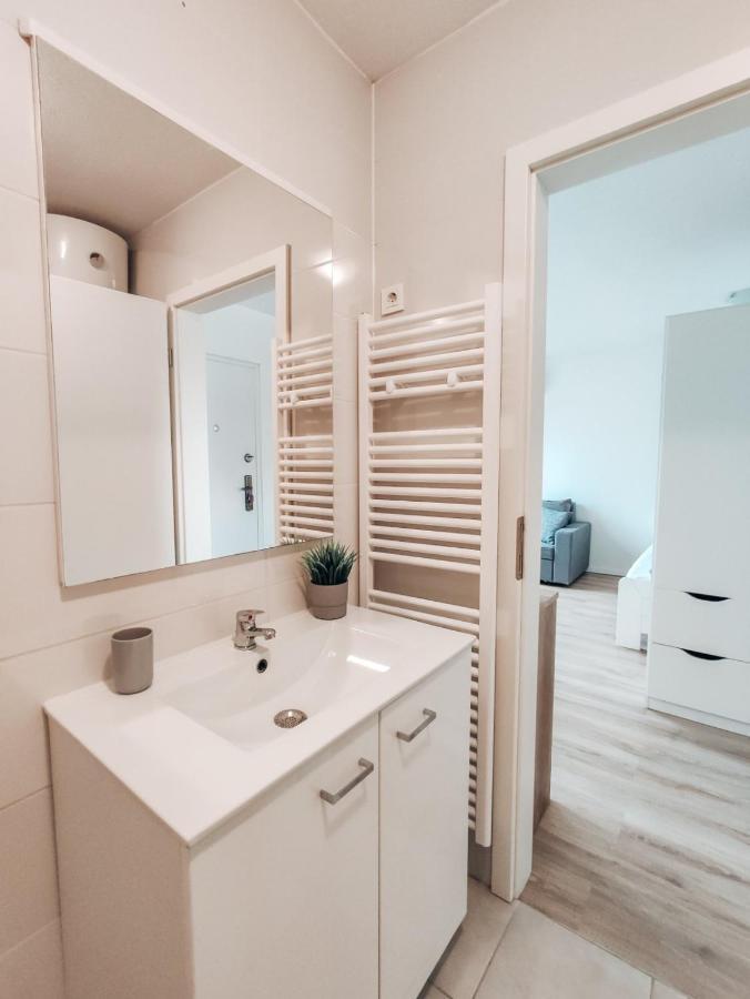 Studio Apartment Sanya Λιουμπλιάνα Εξωτερικό φωτογραφία